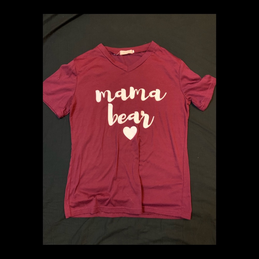 Sz M. Maroon.  Tshirt. Mama bear.
